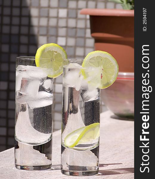 Picture of two glasses with fresh lemonade