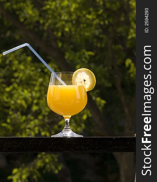 Picture of an glass with orange juice