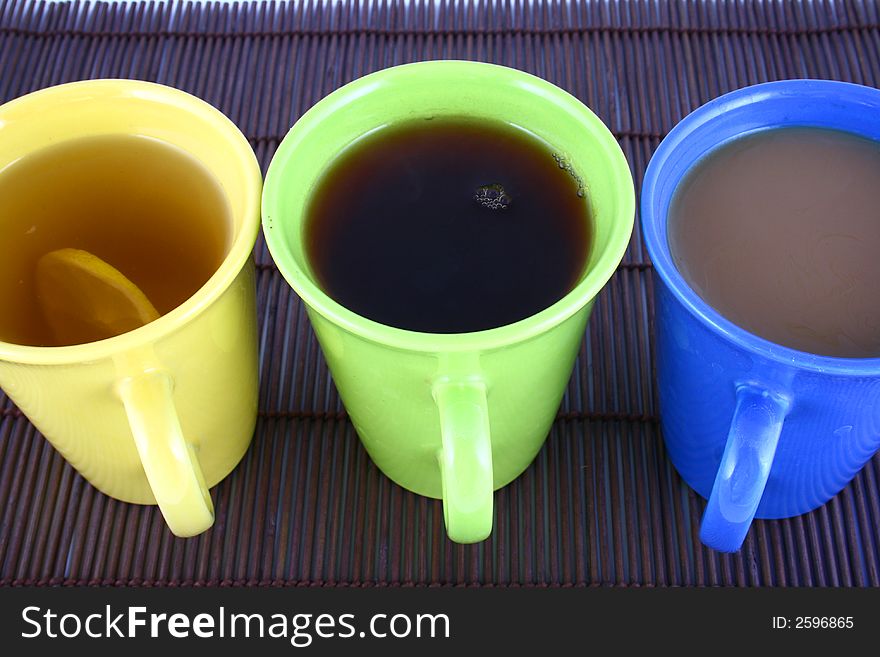 Color mug (with tea and coffee