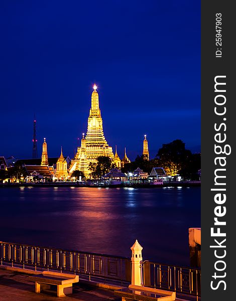 Wat Arun at night, Bangkok, Thailand