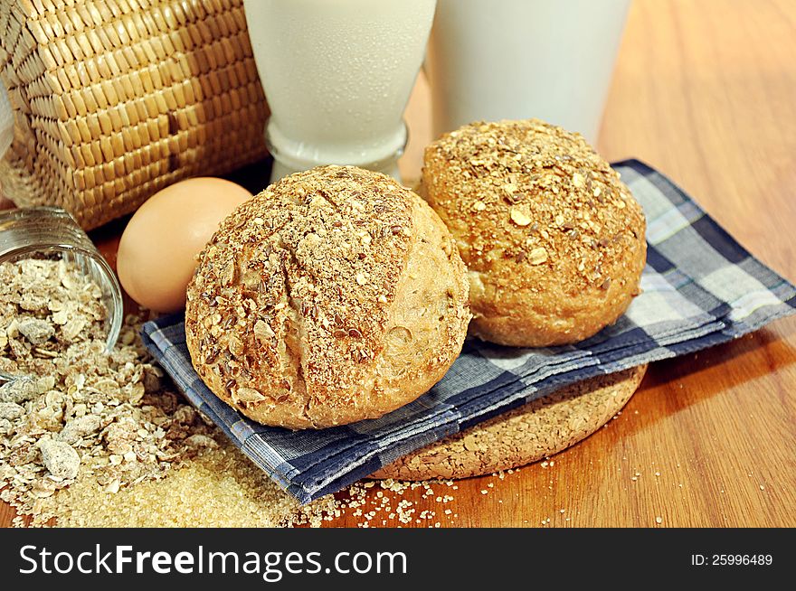 Rye multigrain breads for breakfast