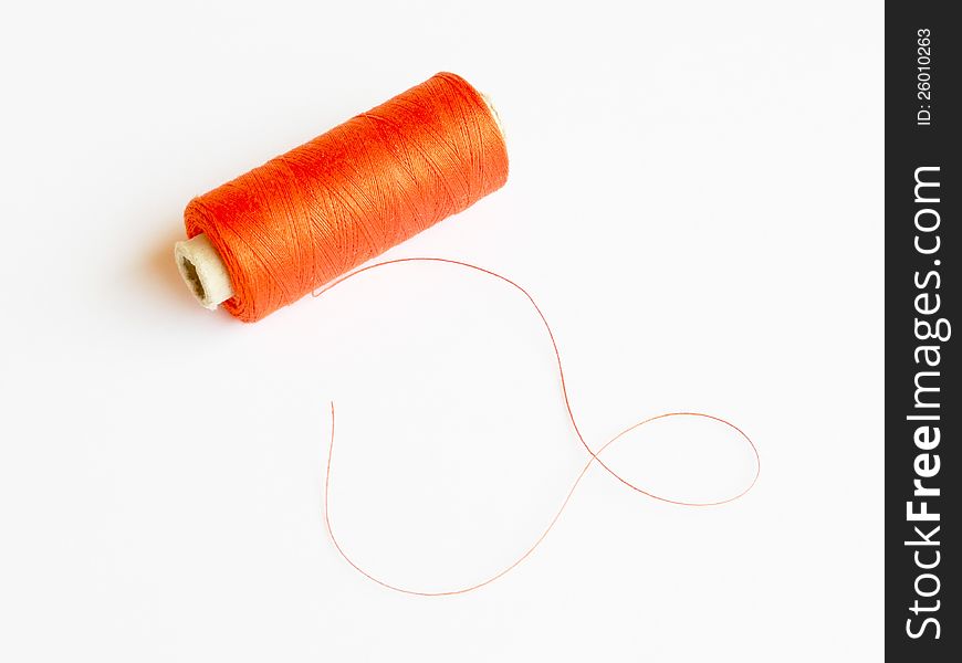 Reel with thread