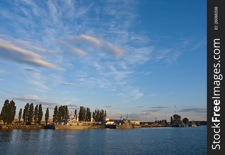 The harbour at sunset - ÅšwinoujÅ›cie, Poland