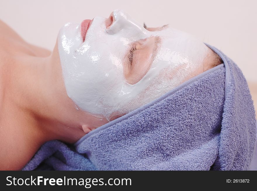 Refreshing mask to the face and beautiful woman. Refreshing mask to the face and beautiful woman