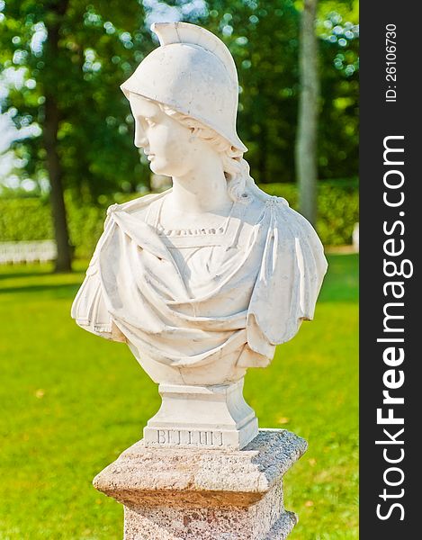 Tsarskoye Selo. Catherine Park. Bust Bellum