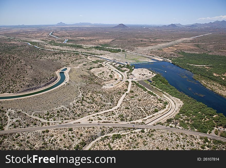 The Granite Reef Dam is used to raise the river water level to flow into canals. The Granite Reef Dam is used to raise the river water level to flow into canals