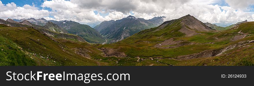 Alps, France &x28;Col du Bonhomme&x29; - Panorama