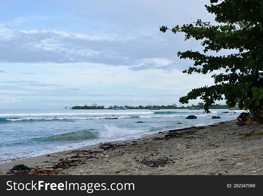 Daplangu Sumur Beach, Pandeglang, Indonesia â€“ October 09, 2022: The Best Spots To Enjoy The Beach Atmosphere