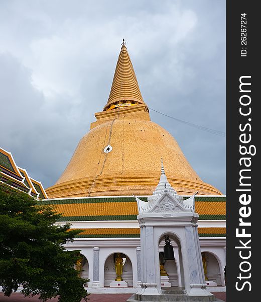 Holy stupa (chedi) of the beginning in Nakhon Pathom, Thailand. Holy stupa (chedi) of the beginning in Nakhon Pathom, Thailand