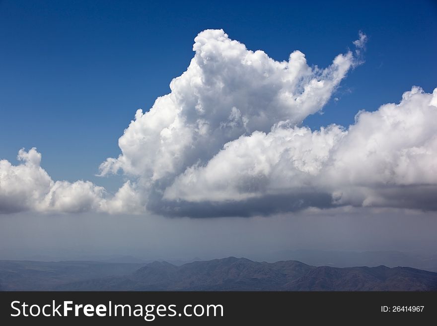 Monsoon conditions building north of Phoenix, Arizona. Monsoon conditions building north of Phoenix, Arizona