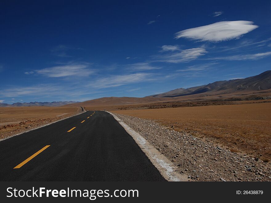 The road from Lhasa to West-Tibet's Ali district, or China's 219 national road. The road from Lhasa to West-Tibet's Ali district, or China's 219 national road.