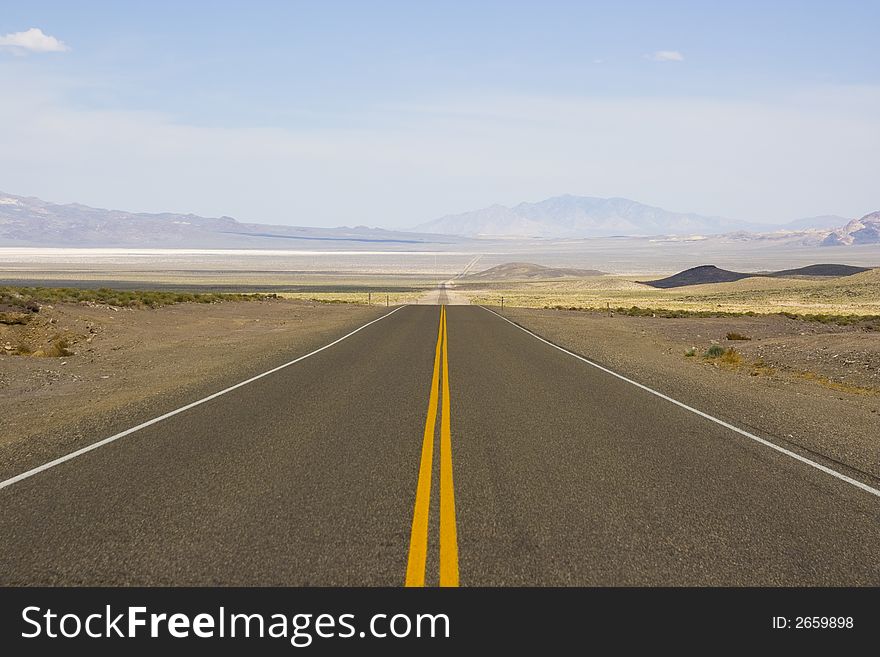 Straight Highway in Nevada / USA