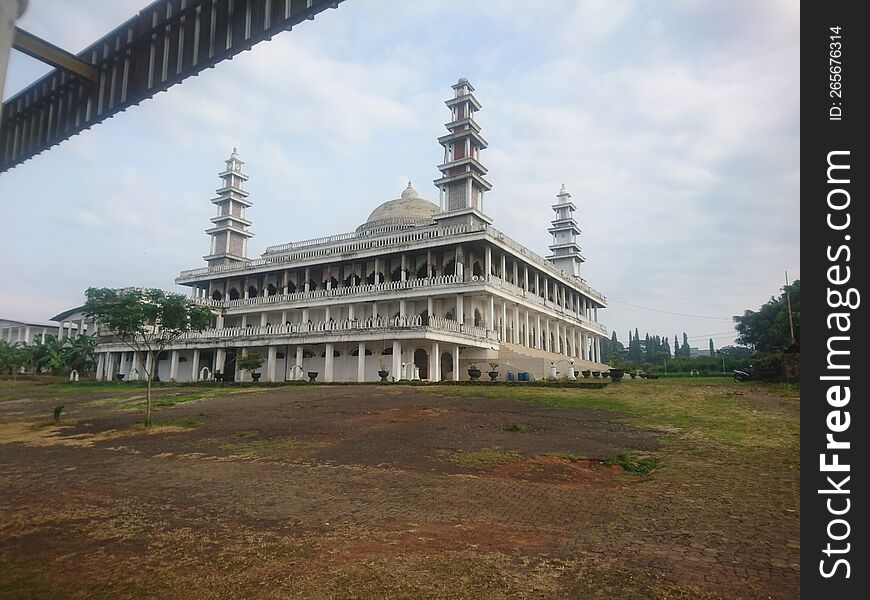 Beauty nice building pillars Mosque