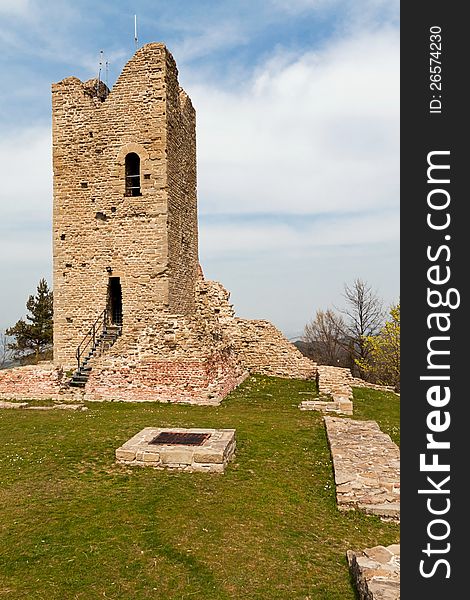 Ruined tower of Monte Battaglia