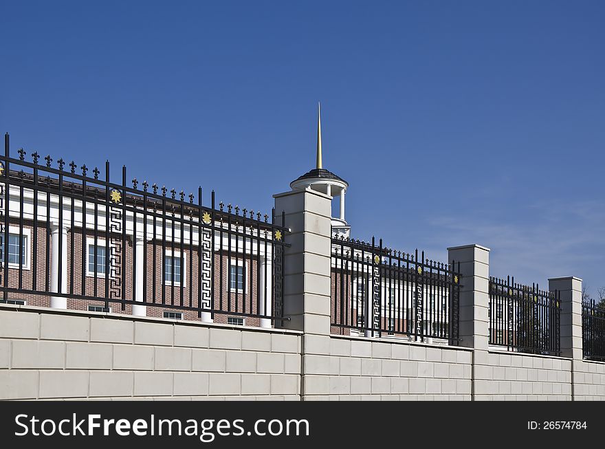 Rublevsky highway school president fence