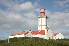 Lighthouse, Cabo Espichel, Portugal Royalty Free Stock Photos