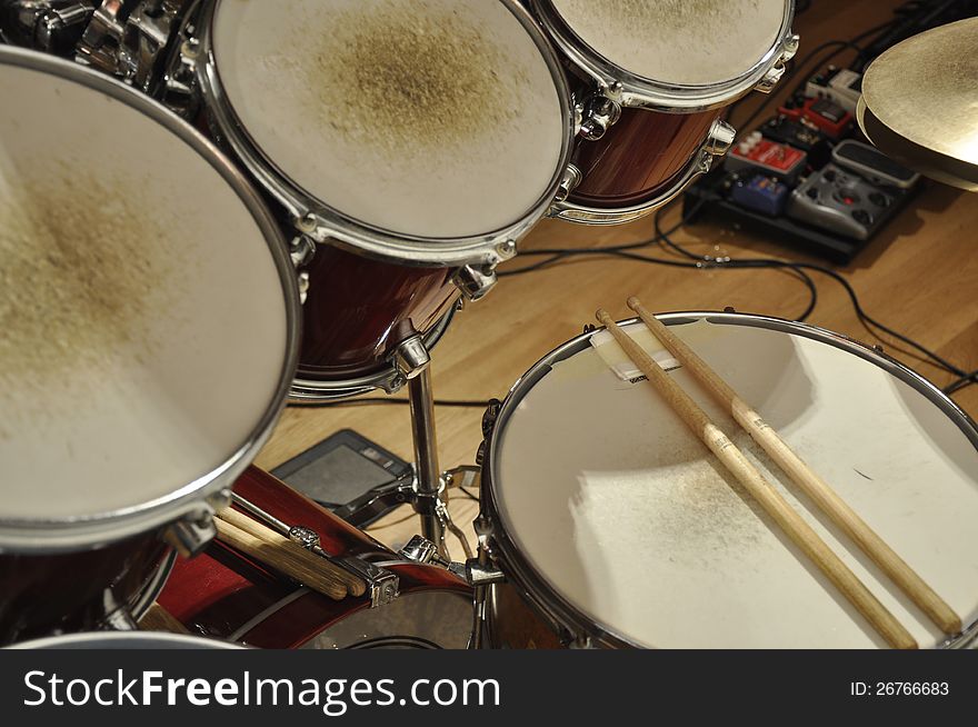 Details of a set of drums