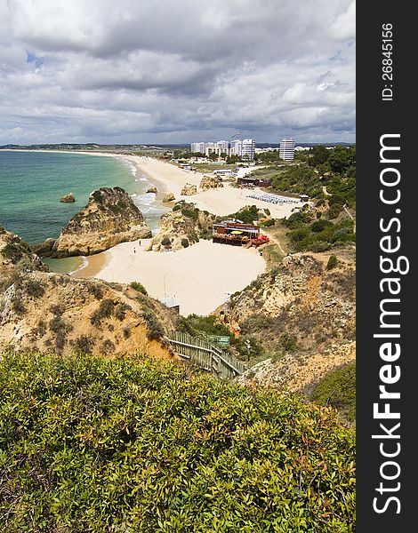 Wonderful view of a beautiful beach in the Prainha area, in the Algarve, Portugal. Wonderful view of a beautiful beach in the Prainha area, in the Algarve, Portugal.