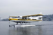 Floatplane Landing On Lake Stock Photography Floatplane Landing On Lake Stock Photography
