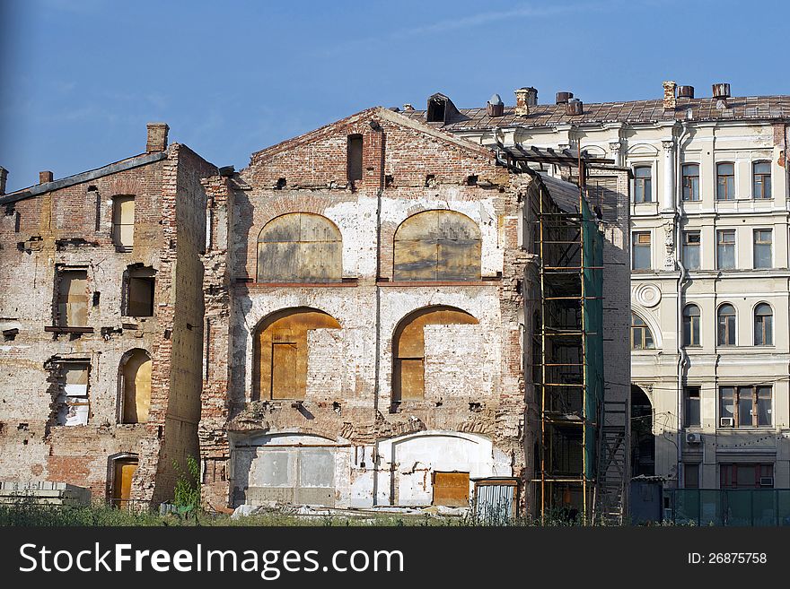 Abandoned House in center of Moscow, Russia