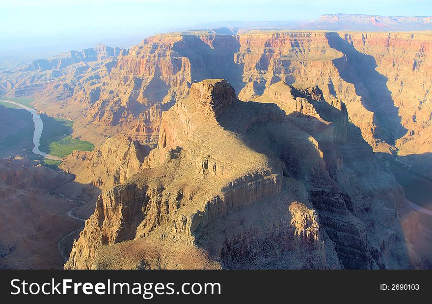 Colorado river flowing through the Grand canyon