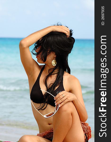 Fashion sunglasses beach girl