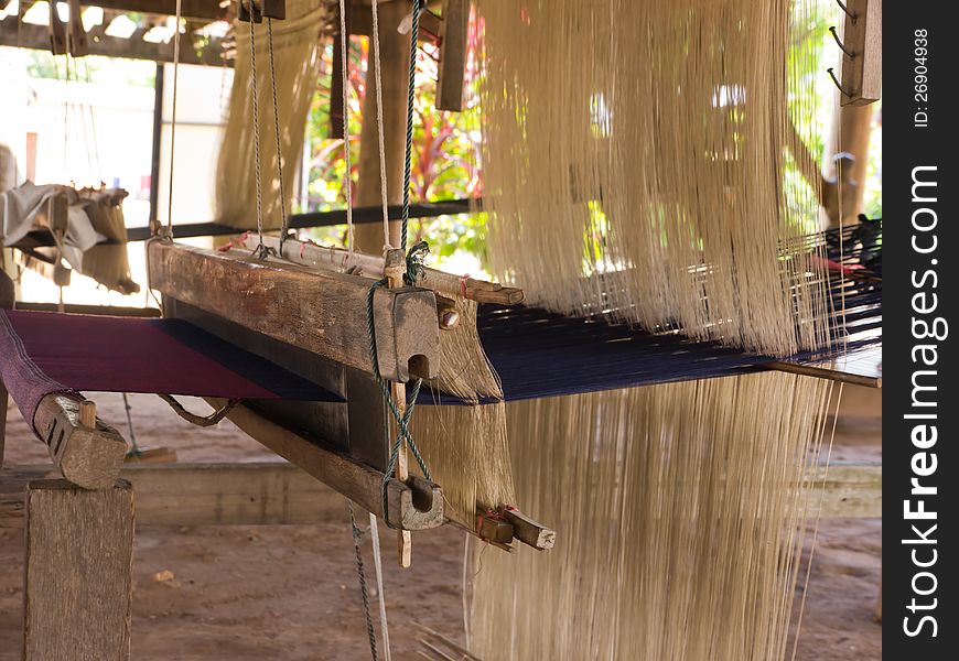 Thai local loom or weaving apparatus