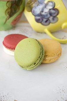 Macarons With Colorful Cup Stock Images Macarons With Colorful Cup Stock Images