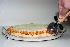 Cutting Pizza Royalty Free Stock Image Cutting Pizza Royalty Free Stock Image