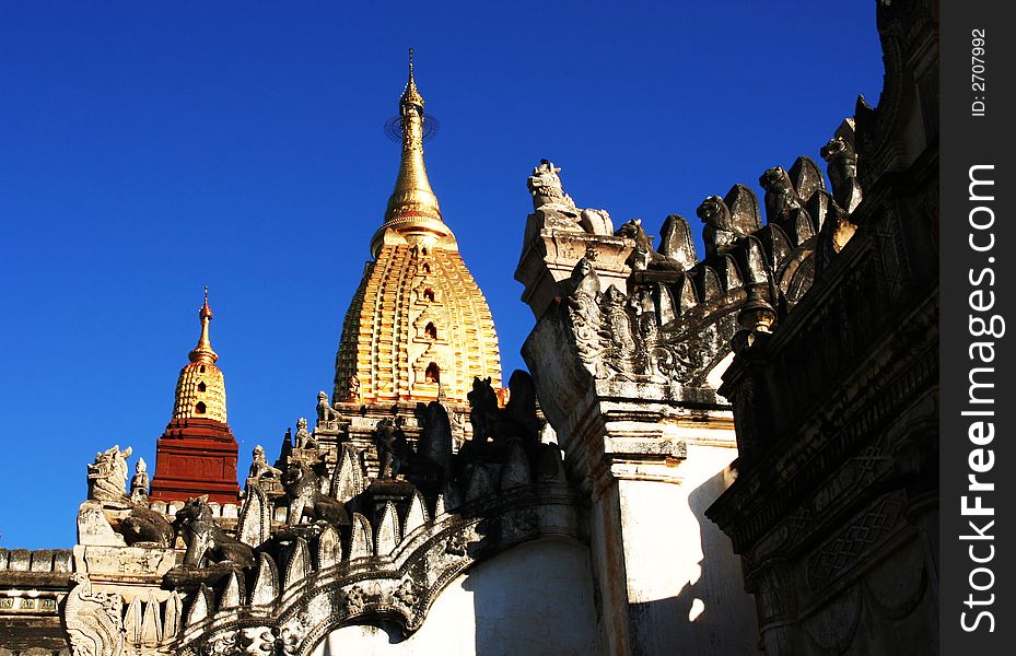 Ananda  Pagoda In Bagan