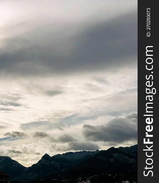 Idyllic cloudy sky vista with a panoramic view