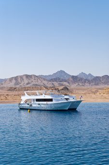Two Diver Boats Anchored In Th Stock Photos Two Diver Boats Anchored In Th Stock Photos