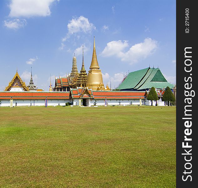 Image of the grand palace in Bangkok Thailand