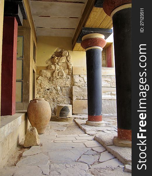 Minoan palace in Greece
