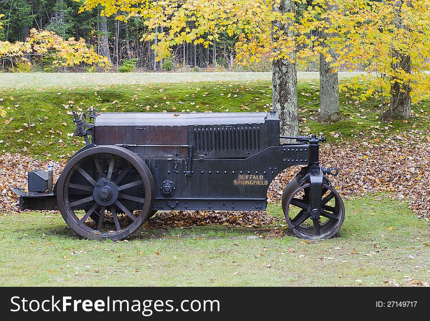 An antique Buffalo Roller. The Buffalo-Springfield Roller Company was formed when the Buffalo Steam Roller Company merged with Kelly-Springfield in 1916.