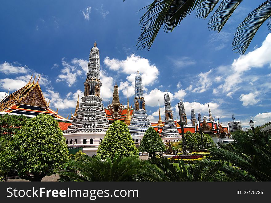 Wat Phra Kaew.Another perspective shot at close range with Nelson's arrest.