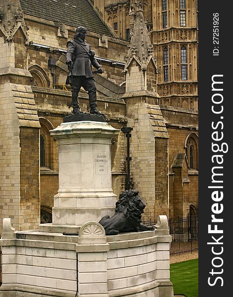 Lord Cromwell statue in front of Westminster Abbey, London. Lord Cromwell statue in front of Westminster Abbey, London