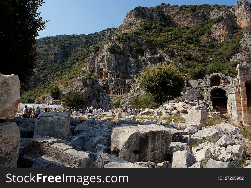 Lycian tombs are located in the Confederation of ancient Lycia, near the sea, on the river Andraca, which was at the mouth of the harbor Andriake, according to the legend in the harbor up on the shore Paul before his departure for Rome.