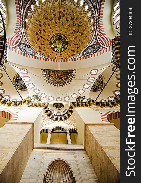Interior of the SÃ¼leymaniye Mosque in Istanbul, Turkey