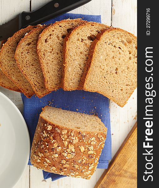 Delicious and fresh whole wheat bread