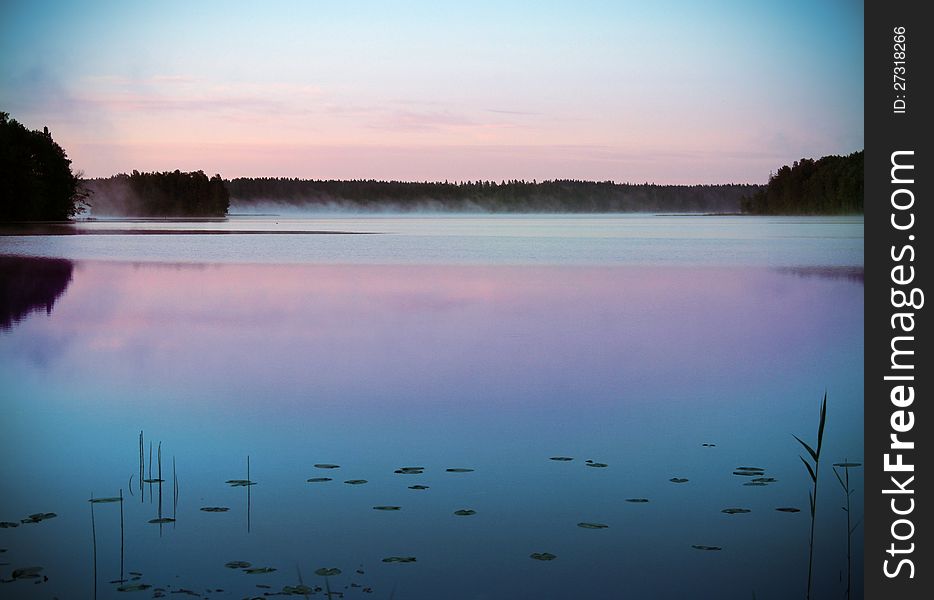 Sunrise by the lake called Barken, in Sweden, SÃ¶derbÃ¤rke