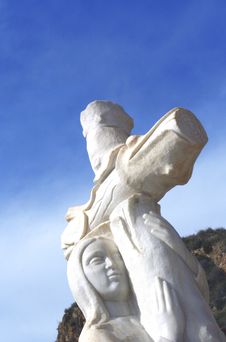 Angel With Cross Royalty Free Stock Images Angel With Cross Royalty Free Stock Images