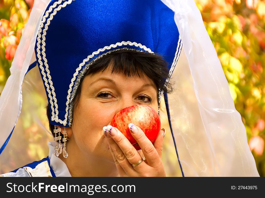 Rejuvenating apples for fall seniors. Rejuvenating apples for fall seniors