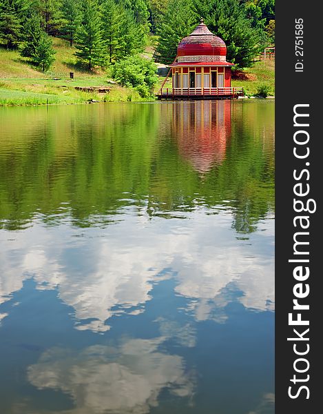 Serene temple view at West Virginia