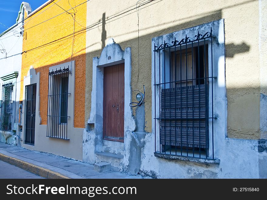 Unoccupied houses in Mexico town