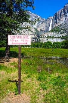 Flood Level Sign In Yosemite Royalty Free Stock Photography Flood Level Sign In Yosemite Royalty Free Stock Photography