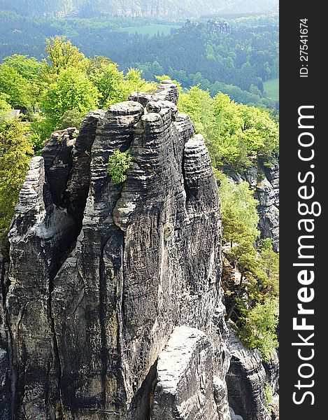 Elbe Sandstone Mountains
Unique among the central European low mountain ranges is the most ecologically significant levels of constant change, canyons, mesas and rocky places with extant closed forest areas.