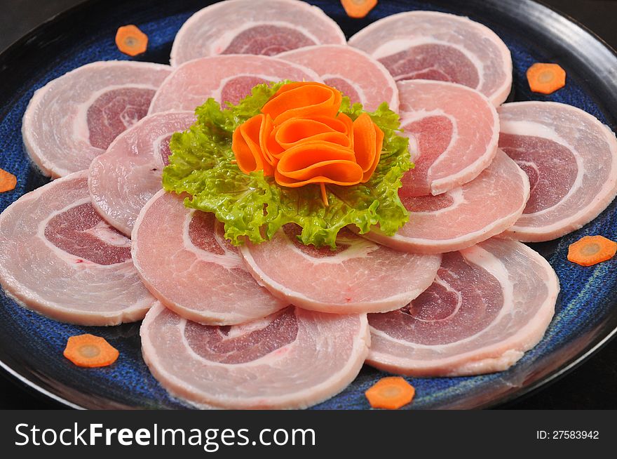 Beef carpaccio with Lettuce salad