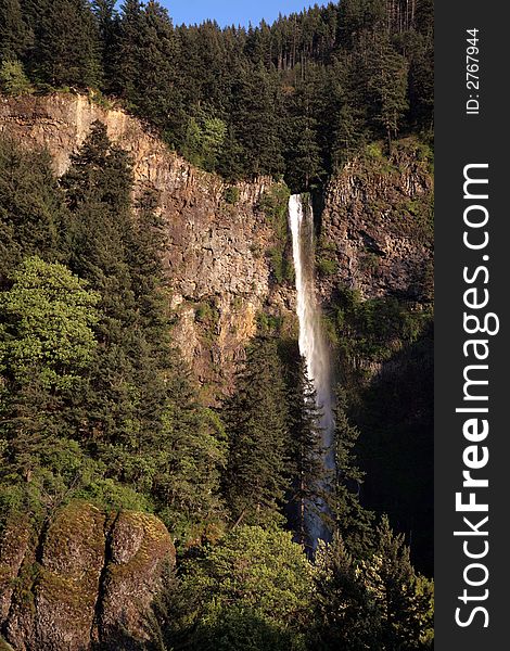 Multnomah Falls in the Columbia River Gorge is the Highest waterfall in the United States accessable from I-84 on the Oregon side