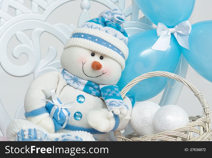 Snowman Decoration With Blue Balloons